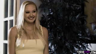 Milf Lauren Phillips og kåte tenåringer Paisley Porter etter tur ridning Dick Chibbles stor mann kjøtt