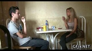 Малай утыра һәм карый