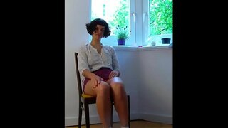 Bayek karo Wulu Pus lan Wulu Ngadu Selfie Bating kanggo Orgasme