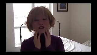 ���ალს აყენებს ქალი ნიღაბი თამაშობს ერთად