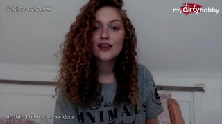 گرم ، شہوت انگیز جرمن شوقین بیبی استعمال کرتا ہے ایک موٹی dildo بڑھاتے کرنے کے لئے اس تنگ بلی اور زور زور سے وہ cums تک