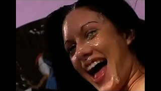 Taylor Rain: Pevný Zadek, Kurva PMV